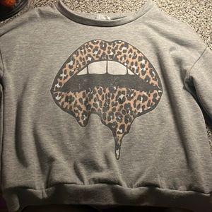 Cropped Sweatshirt/Crewneck